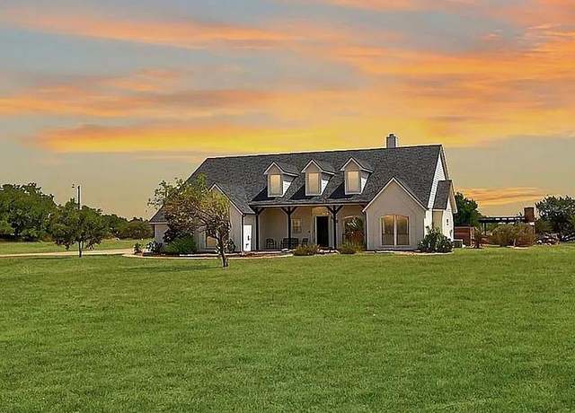 Property at 400 Valle Vista Rd, Aledo, TX 76008, 5 beds, 2.5 baths