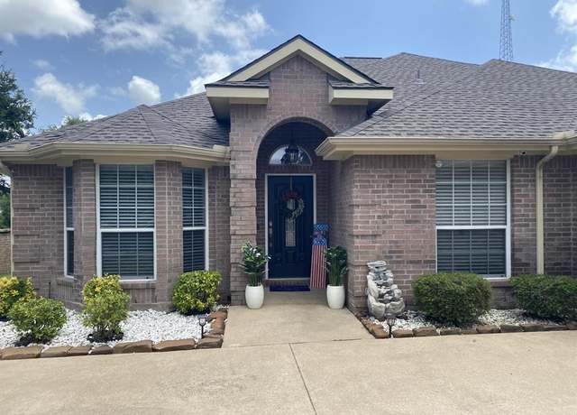 Property at 6436 Meadowcrest Ln, Sachse, TX 75048, 4 beds, 2 baths