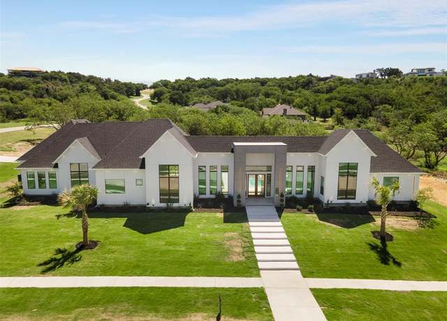 Property at 2542 Town View Dr, Cedar Hill, TX 75104, 6 beds, 5.5 baths