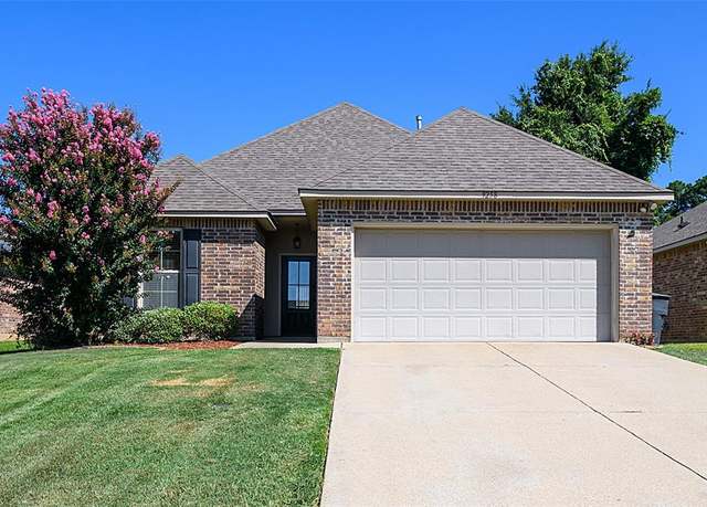 Property at 9258 Reunion Dr, Shreveport, LA 71118, 3 beds, 2 baths