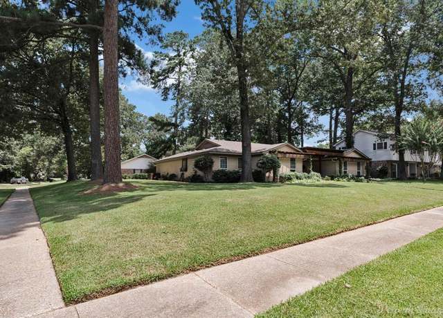 Property at 547 Dunmoreland Dr, Shreveport, LA 71106, 3 beds, 3 baths