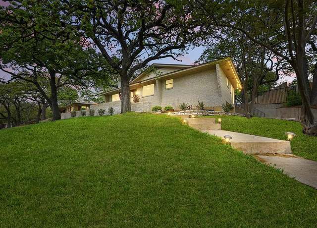 Property at 1217 Briarwood Blvd, Arlington, TX 76013, 3 beds, 2 baths