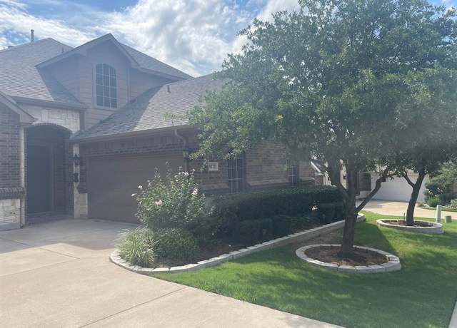 Property at 8222 Holly Hock Dr, Arlington, TX 76001, 4 beds, 2.5 baths