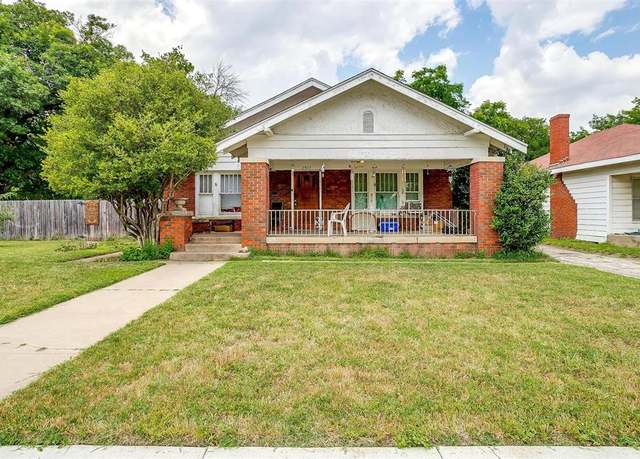 Property at 2803 Wilkinson Ave, Fort Worth, TX 76103, 3 beds, 2 baths