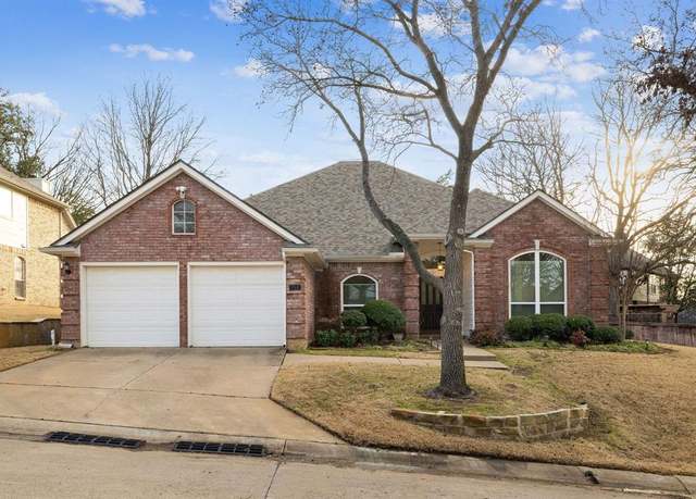 Property at 704 Meadow Bend Ct, Highland Village, TX 75077, 4 beds, 2 baths