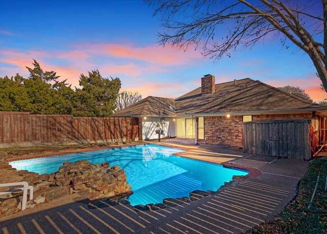 Property at 1603 Green Tree Ln, Duncanville, TX 75137, 3 beds, 2.5 baths