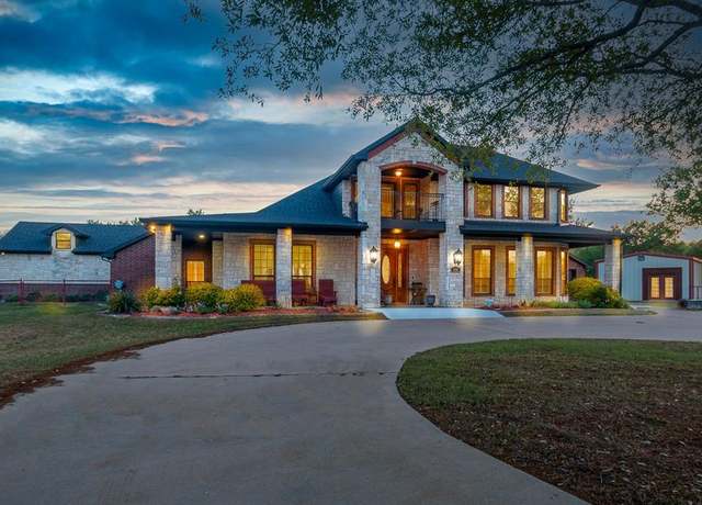 Property at 1041 N Munson Rd, Royse City, TX 75189, 5 beds, 5 baths