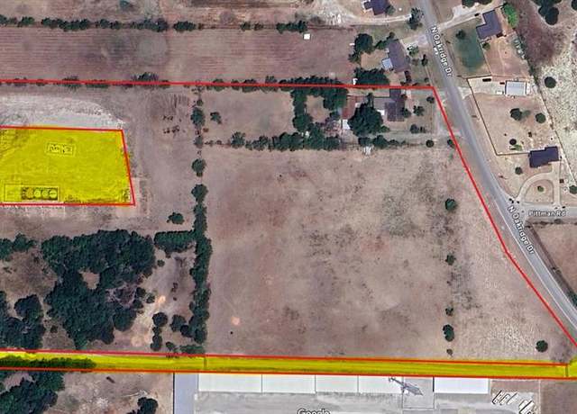 Property at 705 N Oakridge Dr, Weatherford, TX 76087