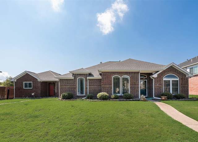 Property at 7414 Bayhill Dr, Rowlett, TX 75088, 4 beds, 3 baths