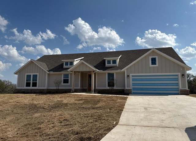 Property at 109 Saddleback Dr, Boyd, TX 76023, 3 beds, 2 baths
