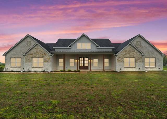 Property at 4844 Hall Way, Caddo Mills, TX 75135, 5 beds, 3.5 baths