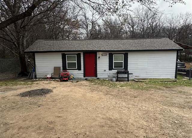 Property at 6768 Bridle Bit Trl, Fort Worth, TX 76135, 3 beds, 1 bath