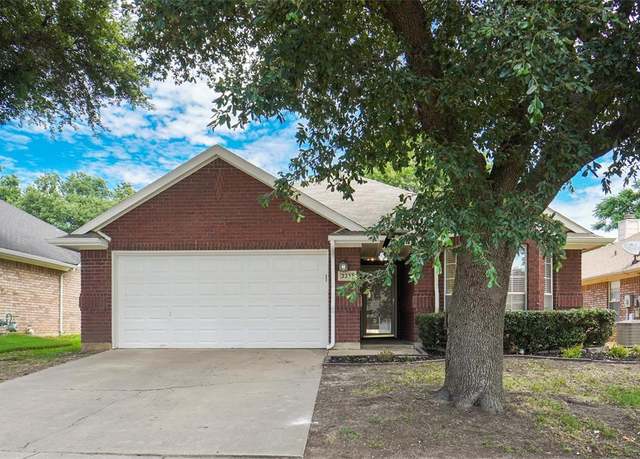Property at 2233 Tiffany Glenn Ct, Bedford, TX 76021, 3 beds, 2 baths