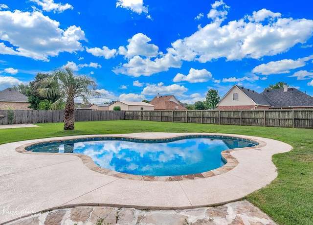 Property at 902 Blair Xing, Bossier City, LA 71111, 4 beds, 3 baths