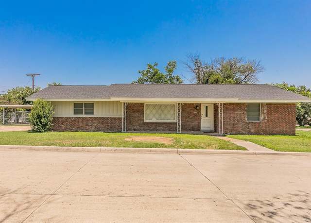 Property at 5909 Eisenhower Dr, Fort Worth, TX 76112, 4 beds, 2 baths