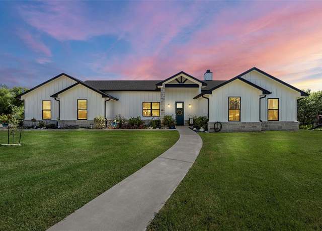 Property at 370 Rio Bonito Dr, Robinson, TX 76706, 4 beds, 3.5 baths