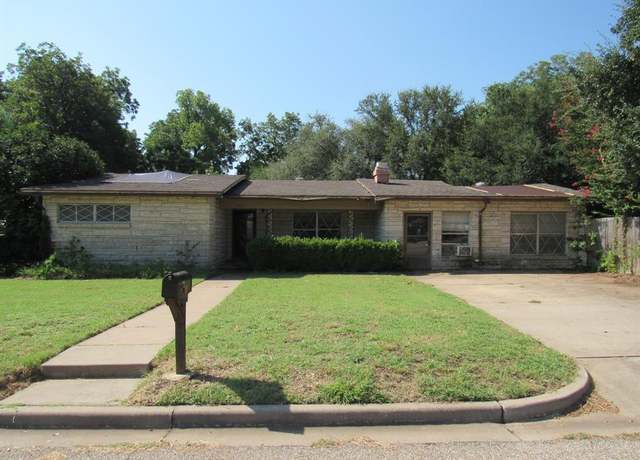 Property at 3708 Acree St, Beverly Hills, TX 76711, 3 beds, 2 baths