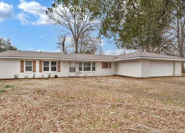 Property at 6263 Bain Blvd, Keithville, LA 71047, 4 beds, 2 baths