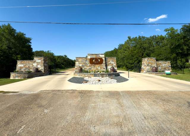 Property at 100 Lakeview Trl, Mabank, TX 75147