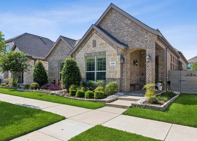 Property at 920 Plaza Ln, Argyle, TX 76226, 3 beds, 3 baths