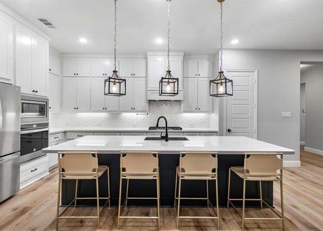 Property at 1145 Broadmoor Way, Roanoke, TX 76262, 4 beds, 4 baths