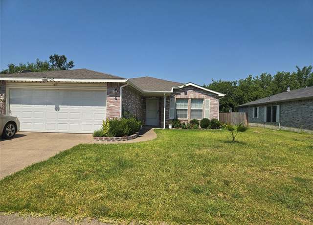 Property at 1009 Mill Branch Dr, Garland, TX 75040, 3 beds, 2 baths