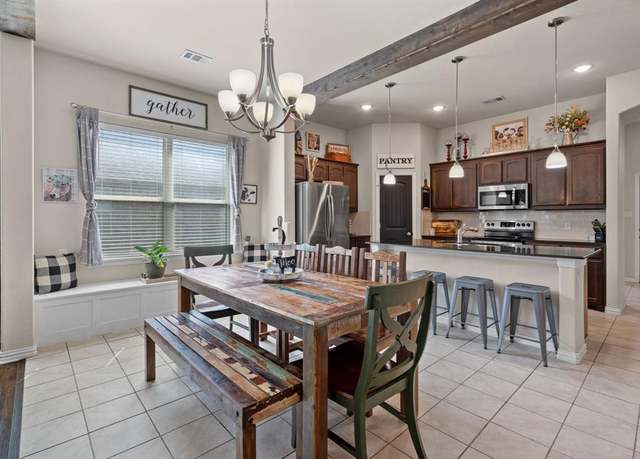 Property at 574 Balboa Trl, Azle, TX 76020, 3 beds, 2 baths