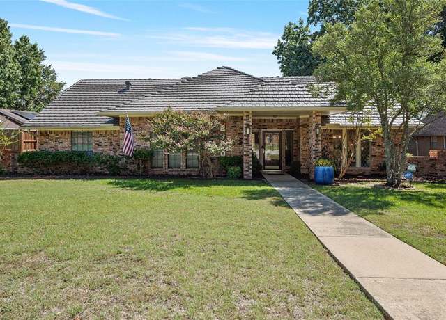 Property at 2300 Canyon Valley Trl, Plano, TX 75023, 4 beds, 2.5 baths
