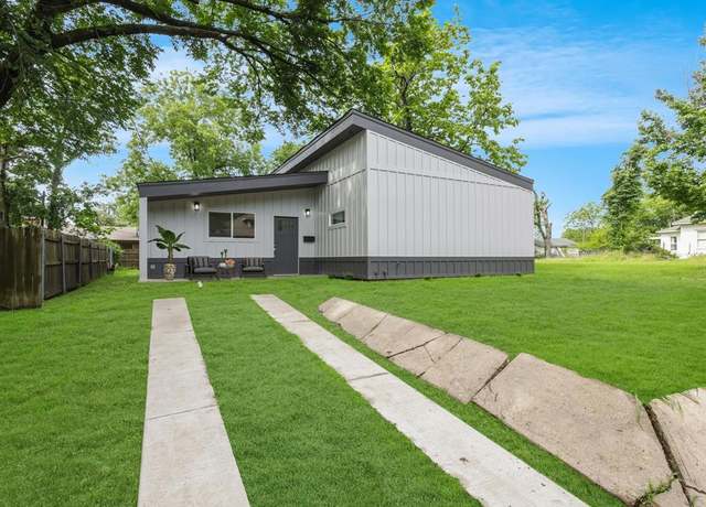 Property at 1507 Caddo St, Commerce, TX 75428, 2 beds, 2 baths