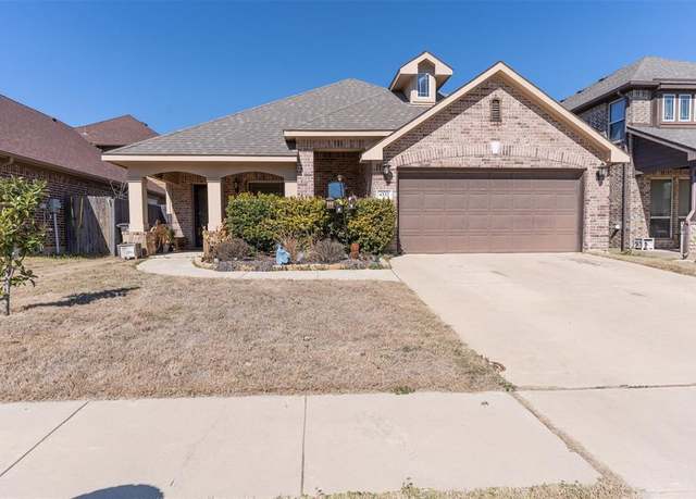 Property at 4332 Sweet Clover Ln, Fort Worth, TX 76036, 3 beds, 2 baths
