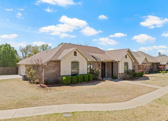 Property at 612 Austin Acres, Sulphur Springs, TX 75482, 4 beds, 2.5 baths