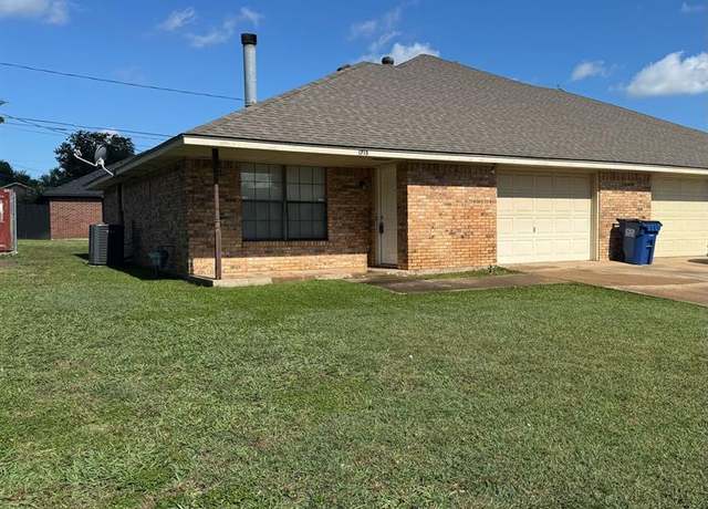 Property at 1713 Carrington, Glenn Heights, TX 75154, 2 beds, 2 baths