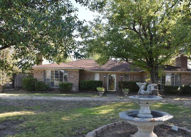 Property at 312 E Tripp Rd, Sunnyvale, TX 75182, 3 beds, 2 baths