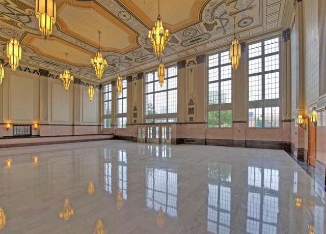 Property at 221 W Lancaster Ave #11010, Fort Worth, TX 76102, 1 bed, 1 bath