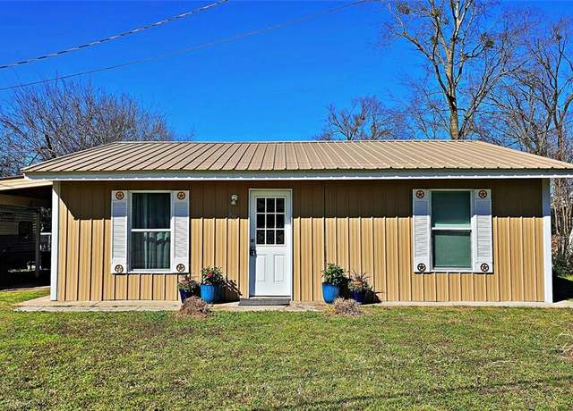 Property at 211 Weaver Dr, Sulphur Springs, TX 75482, 2 beds, 1 bath