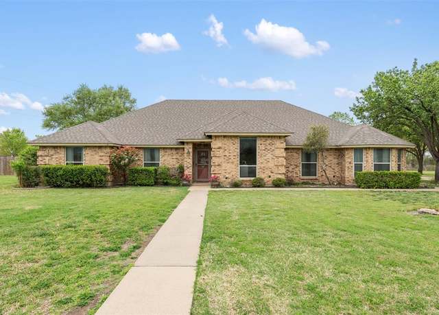 Property at 1000 Crystal Ln, Crowley, TX 76036, 3 beds, 2 baths