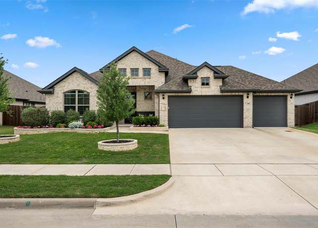 Property at 248 Chesapeake Dr, Forney, TX 75126, 4 beds, 3 baths