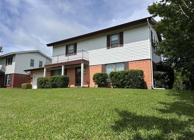 Property at 1664 Poplar Dr, Mesquite, TX 75149, 3 beds, 1.5 baths