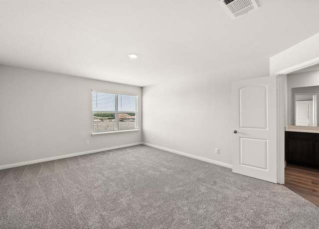 Property at 1547 William Wallace St, Crandall, TX 75114, 3 beds, 2.5 baths
