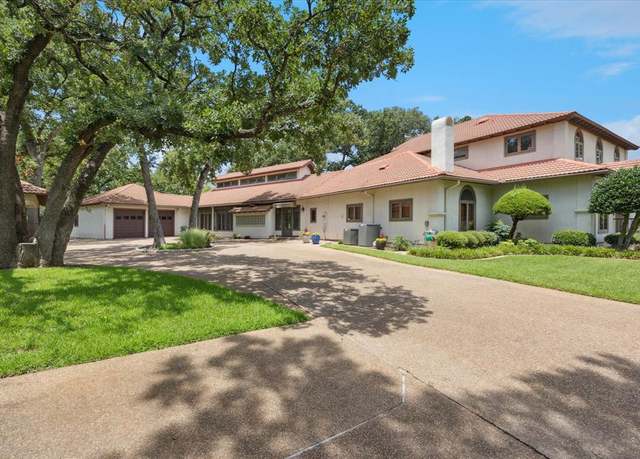 Property at 6500 Calender Rd, Arlington, TX 76001, 4 beds, 5.5 baths
