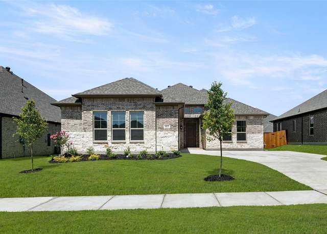 Property at 413 Wabash Dr, Waxahachie, TX 75167, 4 beds, 3 baths