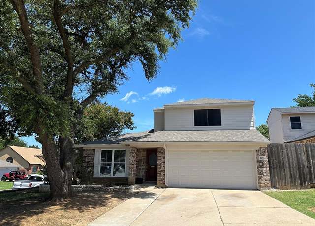 Property at 1453 Thistlewood Ln, Grapevine, TX 76051, 3 beds, 2.5 baths