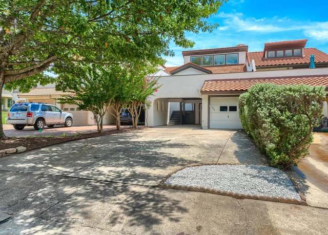 Property at 3019 Lakeside Dr, Rockwall, TX 75087, 3 beds, 2 baths