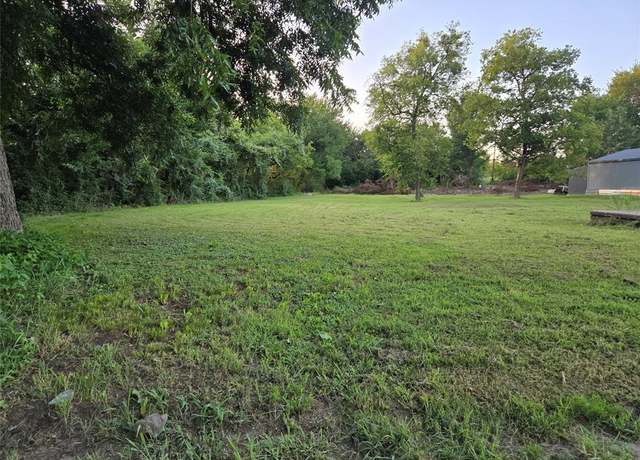 Property at 750 W 9th Ave, Corsicana, TX 75110
