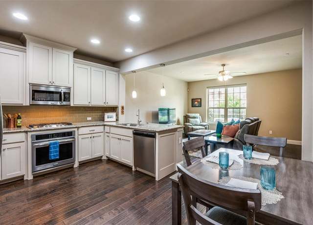 Property at 4665 Dozier Rd Unit C, Carrollton, TX 75010, 3 beds, 2.5 baths