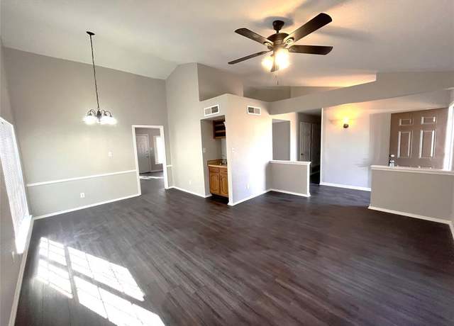 Property at 432 E Belt Line Rd, Cedar Hill, TX 75104, 3 beds, 2 baths