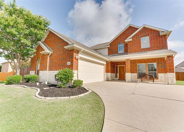 Property at 1684 Tannerson Dr, Rockwall, TX 75087, 4 beds, 2.5 baths