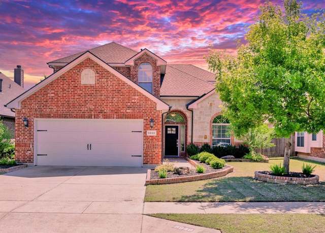 Property at 5940 Tuleys Creek Dr, Fort Worth, TX 76137, 4 beds, 2.5 baths