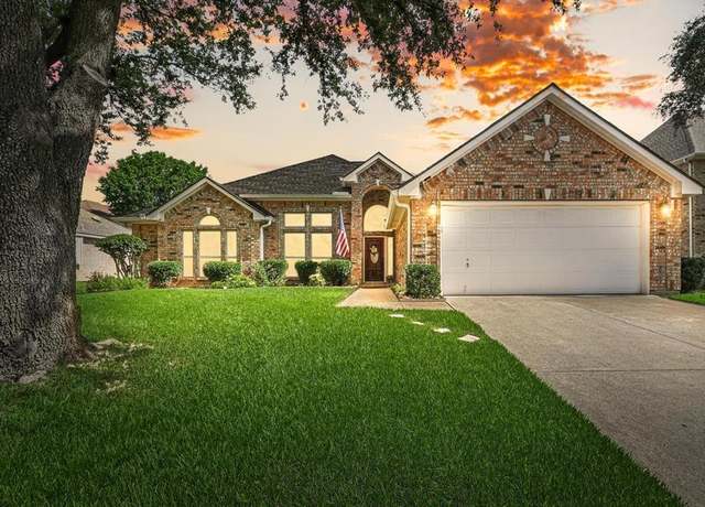 Property at 1616 Hidden Brook Trl, Flower Mound, TX 75028, 4 beds, 2.5 baths