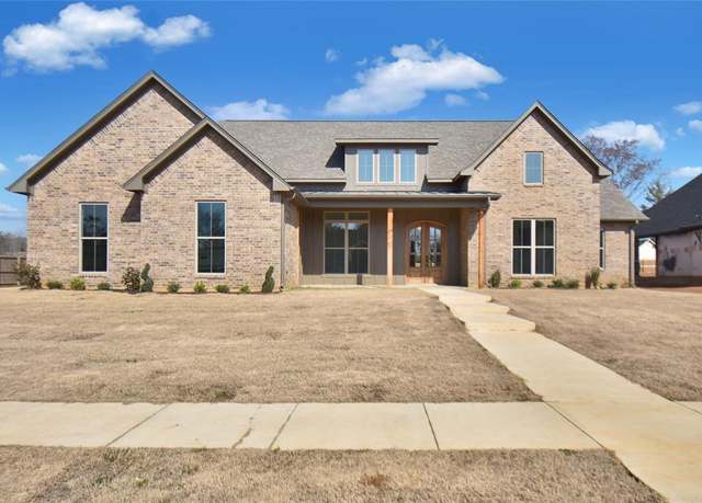 Property at 12301 Harlon St, Flint, TX 75762, 4 beds, 2.5 baths